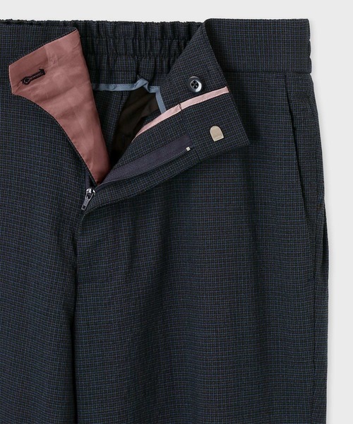Paul Smith(ポールスミス)の「ウールシアサッカー テーパードトラウザーズ / 153111 627X(その他パンツ・メンズ・カーキブラウン/ネイビー/ダークグレー・SMALL/MEDIUM/LARGE/X-LARGE)」の4枚目の写真