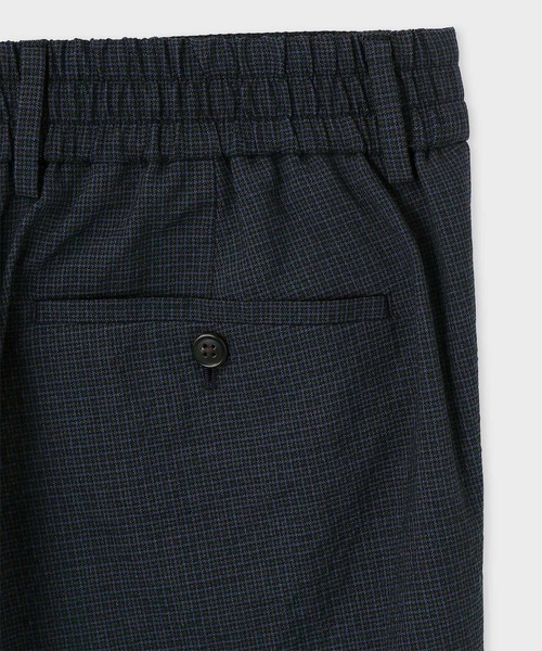Paul Smith(ポールスミス)の「ウールシアサッカー テーパードトラウザーズ / 153111 627X(その他パンツ・メンズ・カーキブラウン/ネイビー/ダークグレー・SMALL/MEDIUM/LARGE/X-LARGE)」の5枚目の写真
