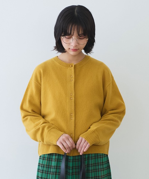 bulle de savon（ビュルデサボン）の「△ジーロンラム　ダブル釦カーディガン（カーディガン/ボレロ・レディース・ライトブルー/ブルー/マスタード/ミント/レッド/ピンク/ダークブラウン・FREE）」の5枚目の写真