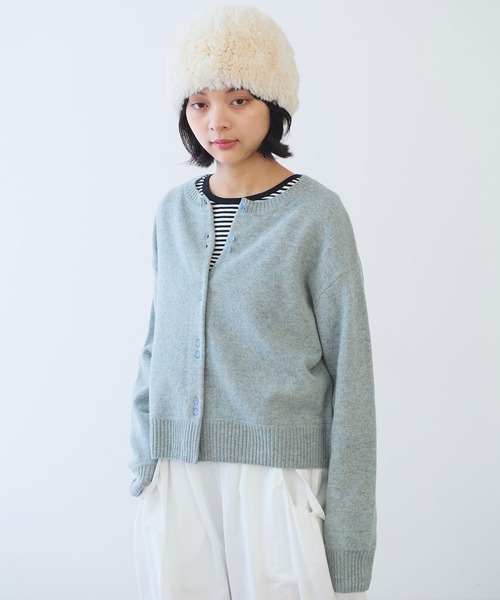 bulle de savon（ビュルデサボン）の「△ジーロンラム　ダブル釦カーディガン（カーディガン/ボレロ・レディース・ライトブルー/ブルー/マスタード/ミント/レッド/ピンク/ダークブラウン・FREE）」の8枚目の写真