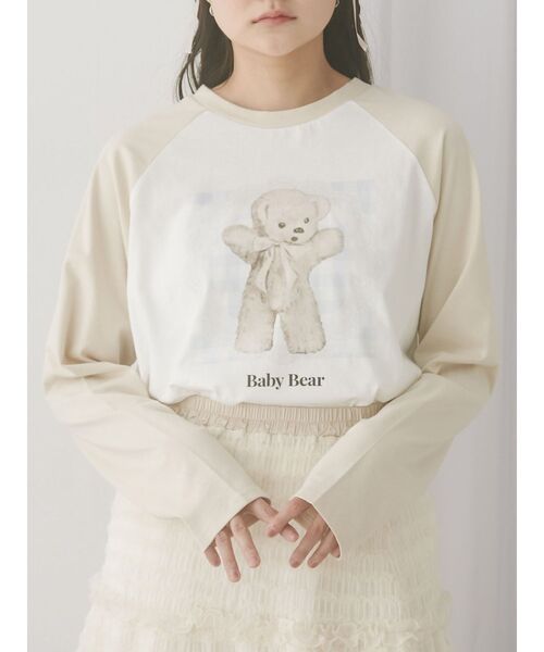 merry jenny（メリージェニー）の「baby bearラグランTee（Tシャツ/カットソー・レディース・ベージュ/イエロー/ブルー・FREE）」の2枚目の写真