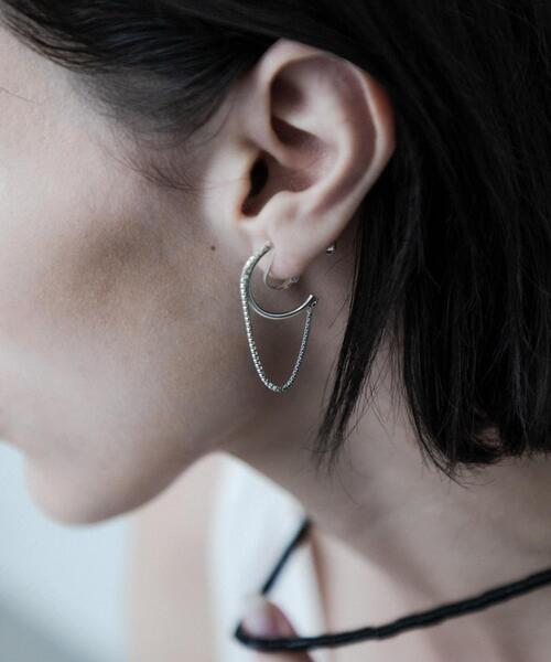 SMELLY(スメリー)の「SMELLY so’ combination chain earring(イヤリング・レディース・シルバー・-)」の2枚目の写真