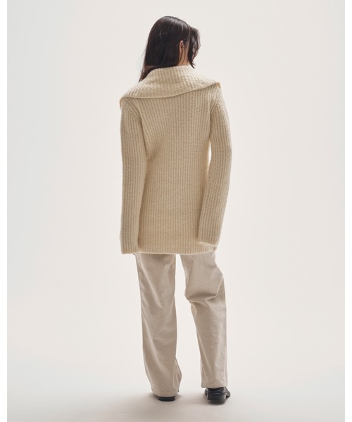 TODAYFUL（トゥデイフル）の「Square Collar Cardigan（カーディガン/ボレロ・レディース・キナリ/オートミール・36inch/38inch）」の5枚目の写真