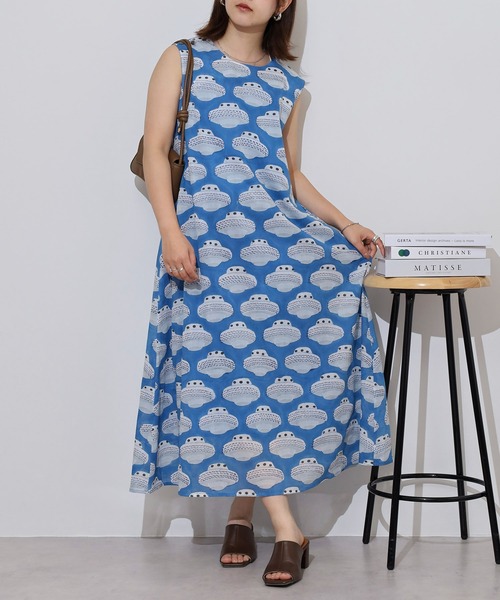 総柄 ノースリーブワンピース L〜4XL 綿100％幾何学プリントノースリーブAラインワンピース 33-0372