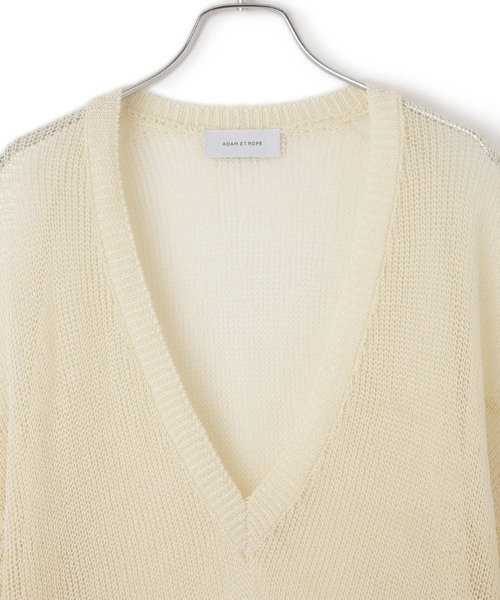 ADAM ET ROPE'（アダムエロペ）の「シアーVネックトップス（Tシャツ/カットソー・レディース・ブラウン/オフホワイト/レッド系その他2・FREE）」の14枚目の写真