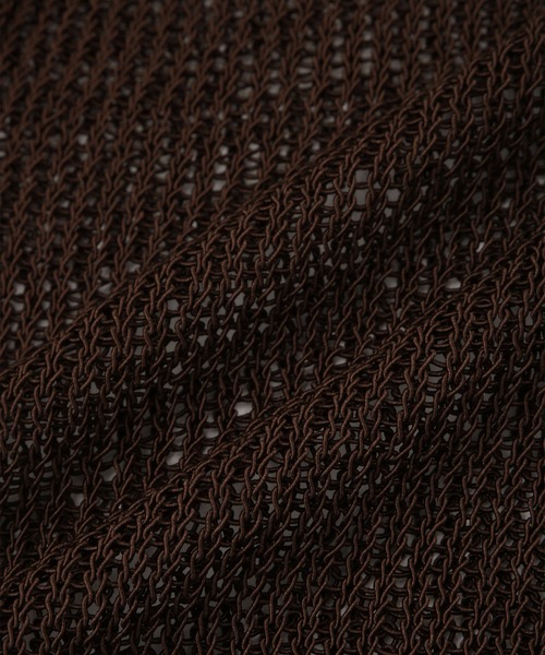 ADAM ET ROPE'（アダムエロペ）の「シアーVネックトップス（Tシャツ/カットソー・レディース・ブラウン/オフホワイト/レッド系その他2・FREE）」の4枚目の写真