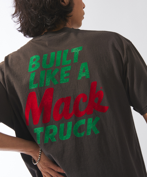 JOURNAL STANDARD relume(ジャーナルスタンダード レリューム)の「MACK TRUCKS / マック・トラックス 別注 フェード プリント Tシャツ(Tシャツ/カットソー・メンズ・ホワイト/ブラック系その他/チャコールグレー/ブラック・MEDIUM/LARGE)」の19枚目の写真