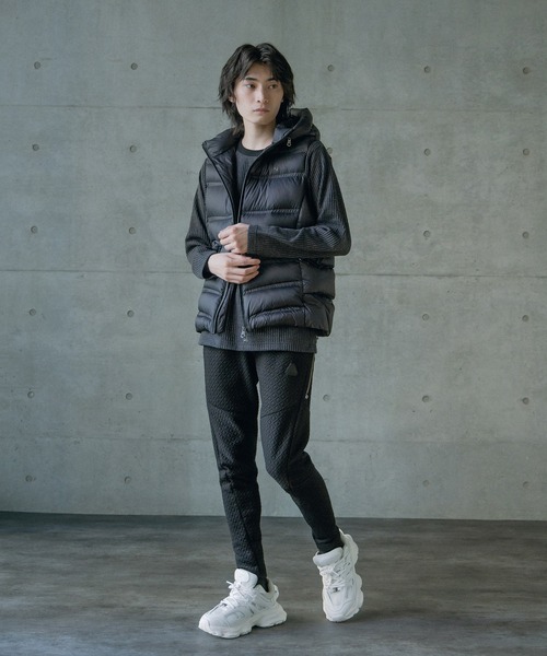 RATTLE TRAP（ラトルトラップ）の「1PIU1UGUARE3別注スーパーライトテックダウンベスト（ダウンベスト・メンズ・ブラック・L/LL/M）」の3枚目の写真