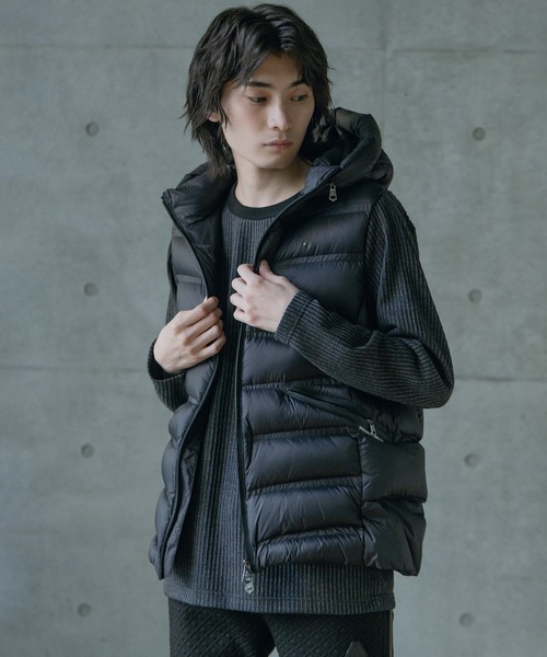 RATTLE TRAP（ラトルトラップ）の「1PIU1UGUARE3別注スーパーライトテックダウンベスト（ダウンベスト・メンズ・ブラック・L/LL/M）」の6枚目の写真