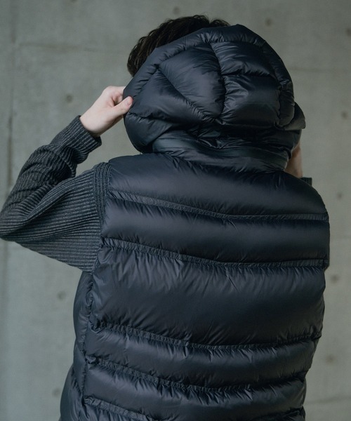 RATTLE TRAP（ラトルトラップ）の「1PIU1UGUARE3別注スーパーライトテックダウンベスト（ダウンベスト・メンズ・ブラック・L/LL/M）」の15枚目の写真