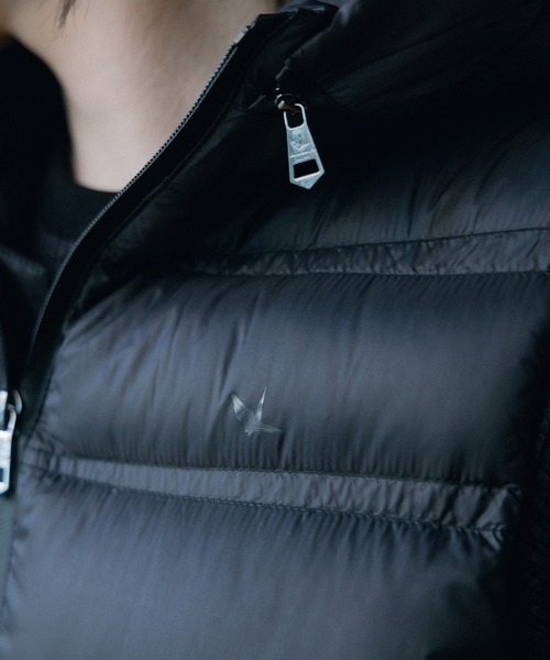 RATTLE TRAP（ラトルトラップ）の「1PIU1UGUARE3別注スーパーライトテックダウンベスト（ダウンベスト・メンズ・ブラック・L/LL/M）」の18枚目の写真
