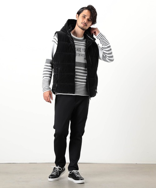 NICOLE CLUB FOR MEN(ニコルクラブフォーメン)の「【NICOLE SPORTS】ロゴデザインパテッドベスト(ダウンベスト・メンズ・ブラック/ネイビー・MEDIUM/LARGE/X-LARGE)」の14枚目の写真