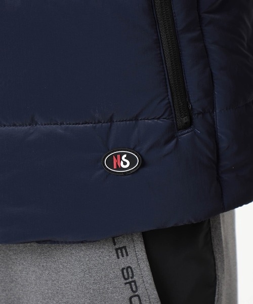 NICOLE CLUB FOR MEN(ニコルクラブフォーメン)の「【NICOLE SPORTS】ロゴデザインパテッドベスト(ダウンベスト・メンズ・ブラック/ネイビー・MEDIUM/LARGE/X-LARGE)」の18枚目の写真