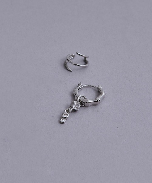 Ellno Loset(エルノロゼット)の「イヤーカフセットピアス(ピアス(両耳用)・メンズ・B/A・FREE)」の1枚目の写真