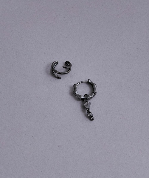 Ellno Loset(エルノロゼット)の「イヤーカフセットピアス(ピアス(両耳用)・メンズ・B/A・FREE)」の4枚目の写真