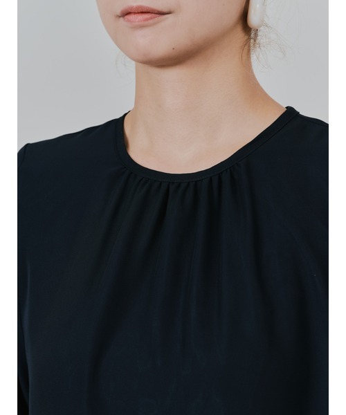 TEVALT（ヴァレット）の「ピンタック配色ワンピース（ワンピース・レディース・ブラック/ブラウン・38）」の10枚目の写真