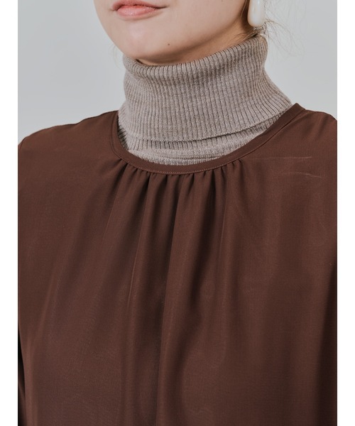 TEVALT（ヴァレット）の「ピンタック配色ワンピース（ワンピース・レディース・ブラック/ブラウン・38）」の21枚目の写真