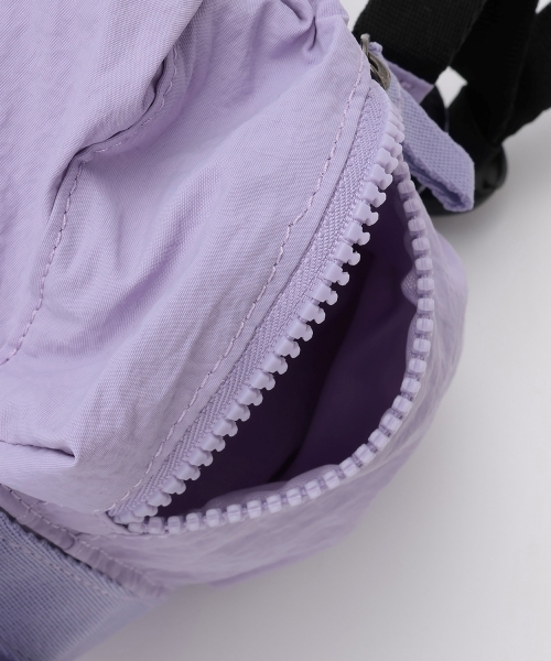 X-girl Stages(エックスガールステージス)の「3ポケットミニバックパック(バックパック/リュック・キッズ・カーキ/ラベンダー/ブラック・F)」の18枚目の写真