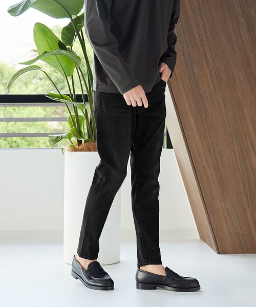 BEAUTY&YOUTH UNITED ARROWS（ビューティーアンドユースユナイテッドアローズ）の「【WEB限定 WARDROBE SMART】NEOスキン デニム スキニーパンツ（デニムパンツ・メンズ・コバルトブルー/ネイビー/ブラック/ライトブルー・S/M/L/XL）」の2枚目の写真
