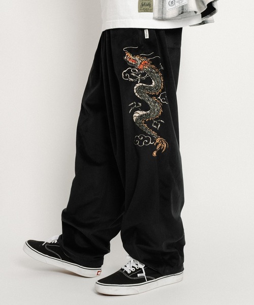 Subciety（サブサエティ）の「Souvenir velour pants（その他パンツ・メンズ・ブラック/オリーブ/ネイビー・SMALL/MEDIUM/LARGE/X-LARGE）」の2枚目の写真