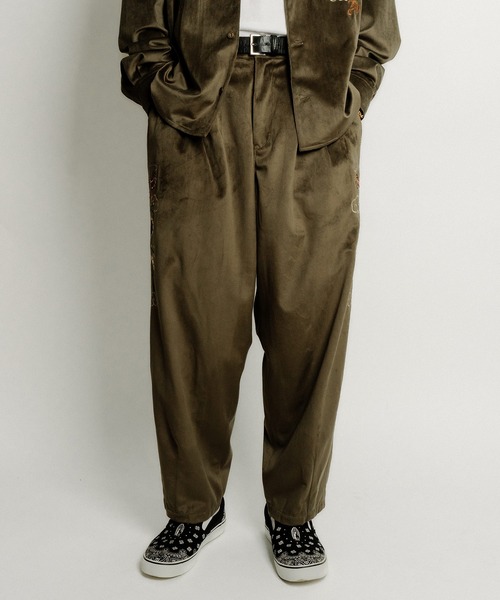 Subciety（サブサエティ）の「Souvenir velour pants（その他パンツ・メンズ・ブラック/オリーブ/ネイビー・SMALL/MEDIUM/LARGE/X-LARGE）」の5枚目の写真