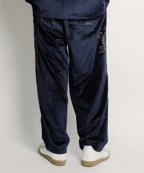 Subciety（サブサエティ）の「Souvenir velour pants（その他パンツ・メンズ・ブラック/オリーブ/ネイビー・SMALL/MEDIUM/LARGE/X-LARGE）」の11枚目の写真