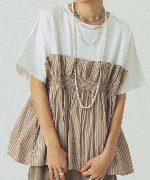 ROSE BUD(ローズバッド)の「【WEB・一部店舗限定】FRILL LAYERED TOP(Tシャツ/カットソー・レディース・ブラック/ベージュ/ホワイト・ONE SIZE)」の1枚目の写真