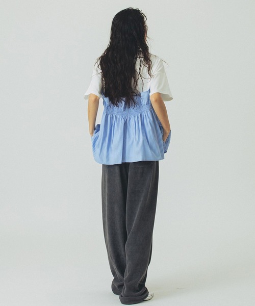 ROSE BUD(ローズバッド)の「【WEB・一部店舗限定】FRILL LAYERED TOP(Tシャツ/カットソー・レディース・ブラック/ベージュ/ホワイト・ONE SIZE)」の15枚目の写真