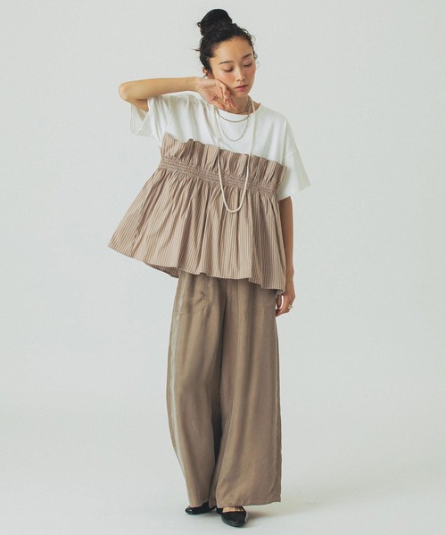 ROSE BUD(ローズバッド)の「【WEB・一部店舗限定】FRILL LAYERED TOP(Tシャツ/カットソー・レディース・ブラック/ベージュ/ホワイト・ONE SIZE)」の21枚目の写真
