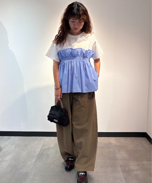 ROSE BUD(ローズバッド)の「【WEB・一部店舗限定】FRILL LAYERED TOP(Tシャツ/カットソー・レディース・ブラック/ベージュ/ホワイト・ONE SIZE)」の22枚目の写真