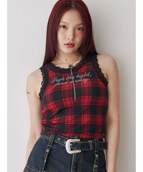 jouetie（ジュエティ）の「レースラインストーンロゴタンクトップ