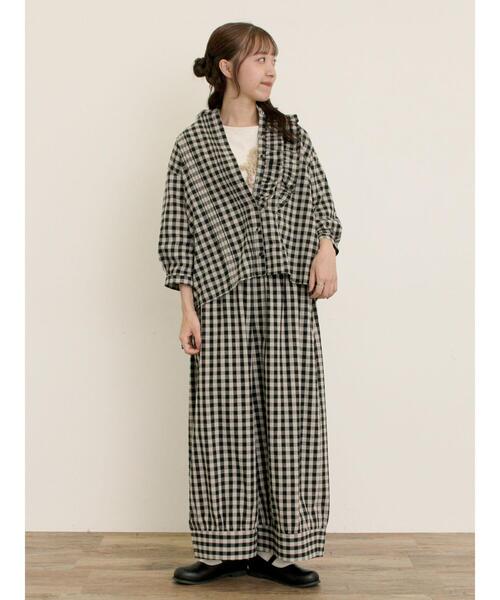 Samansa Mos2（サマンサ モスモス）の「フリルアシンメトリーブラウス（シャツ/ブラウス・レディース・ベージュ/レッド/ブラック/チャコールグレー・F）」の9枚目の写真