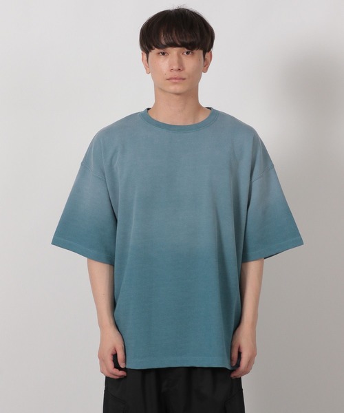 LAKOLE（ラコレ）の「グラデ加工TEE / 586872（Tシャツ/カットソー・メンズ・ブラック/レッド/グリーン・MEDIUM/LARGE）」の9枚目の写真