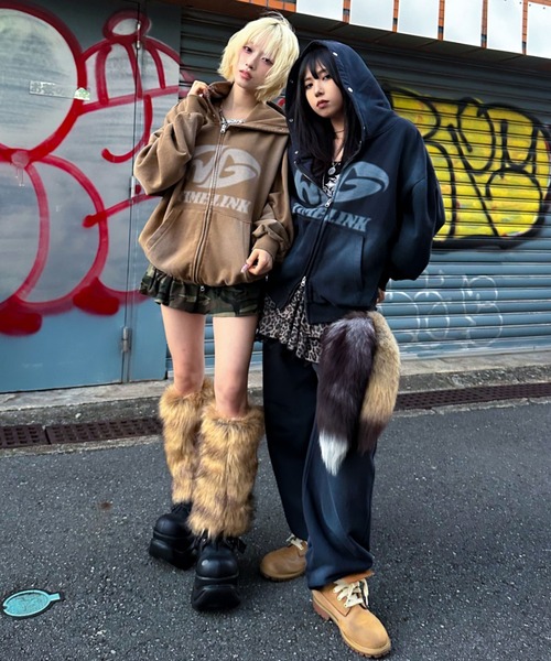 A'GEM/9 × .kom 『A'gem/エージェム』 ﾌｧｰ付加工ジップアップパーカー