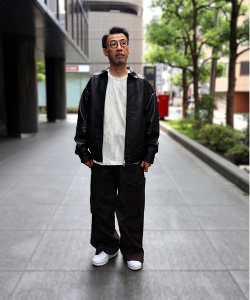 many men many mind(メニーメンメニーマインド)の「many men many mind /ラムレザー ボンバージャケット(ブルゾン・メンズ・ブラック・MEDIUM/LARGE/SMALL)」の13枚目の写真