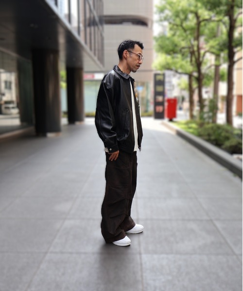 many men many mind(メニーメンメニーマインド)の「many men many mind /ラムレザー ボンバージャケット(ブルゾン・メンズ・ブラック・MEDIUM/LARGE/SMALL)」の15枚目の写真