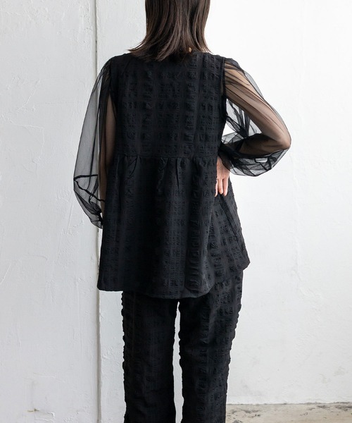 No Rule No Line（ノール－ルノーライン）の「Vネックノースリーブペプラムトップス セレモニー オケージョン 結婚式 セットアップ対応 カセットスタイル対応(別売り)（ベスト・レディース・ホワイト/ブラック・FREE）」の9枚目の写真