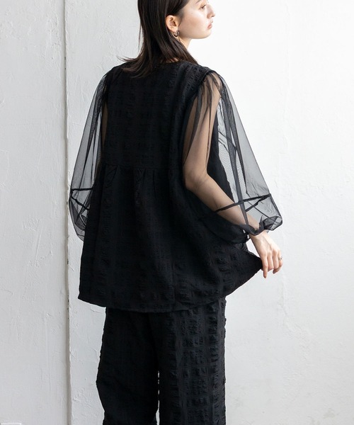 No Rule No Line（ノール－ルノーライン）の「Vネックノースリーブペプラムトップス セレモニー オケージョン 結婚式 セットアップ対応 カセットスタイル対応(別売り)（ベスト・レディース・ホワイト/ブラック・FREE）」の11枚目の写真