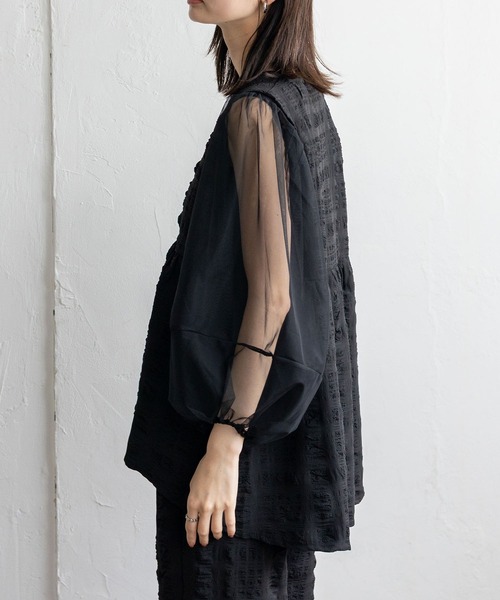 No Rule No Line（ノール－ルノーライン）の「Vネックノースリーブペプラムトップス セレモニー オケージョン 結婚式 セットアップ対応 カセットスタイル対応(別売り)（ベスト・レディース・ホワイト/ブラック・FREE）」の13枚目の写真