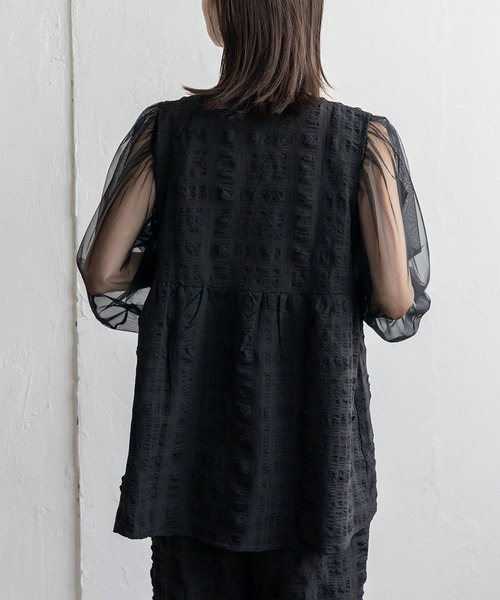 No Rule No Line（ノール－ルノーライン）の「Vネックノースリーブペプラムトップス セレモニー オケージョン 結婚式 セットアップ対応 カセットスタイル対応(別売り)（ベスト・レディース・ホワイト/ブラック・FREE）」の14枚目の写真