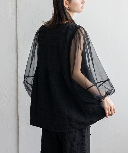 No Rule No Line（ノール－ルノーライン）の「Vネックノースリーブペプラムトップス セレモニー オケージョン 結婚式 セットアップ対応 カセットスタイル対応(別売り)（ベスト・レディース・ホワイト/ブラック・FREE）」の15枚目の写真