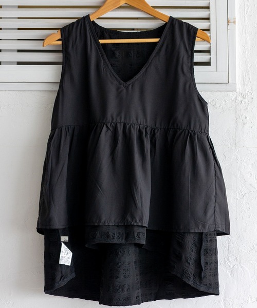 No Rule No Line（ノール－ルノーライン）の「Vネックノースリーブペプラムトップス セレモニー オケージョン 結婚式 セットアップ対応 カセットスタイル対応(別売り)（ベスト・レディース・ホワイト/ブラック・FREE）」の22枚目の写真