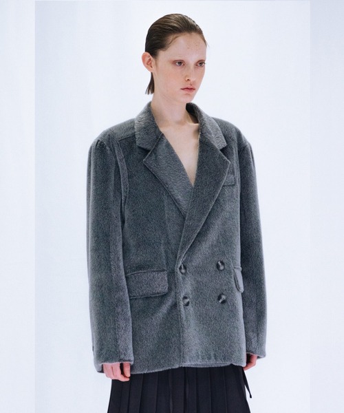 VIAVANDA(ヴィアヴァンダ)の「FUR DOUBLE JACKET(テーラードジャケット・レディース・グレー/ブラウン・FREE)」の8枚目の写真