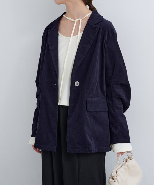 Kastane(カスタネ)の「【4色展開/無地&ボーダー】B ベルスリーブ2WAYカットトップス(Tシャツ/カットソー・レディース・ブラック/アイボリー/チャコールグレー/ブラウン・FREE)」の11枚目の写真