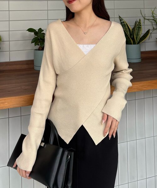 CAPRICIEUX LE'MAGE　クロスVネックニット 新色/ライトベージュ・グレー】クロスVネックニット（ニット/セーター