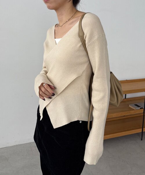 新色/ライトベージュ・グレー】クロスVネックニット（ニット/セーター