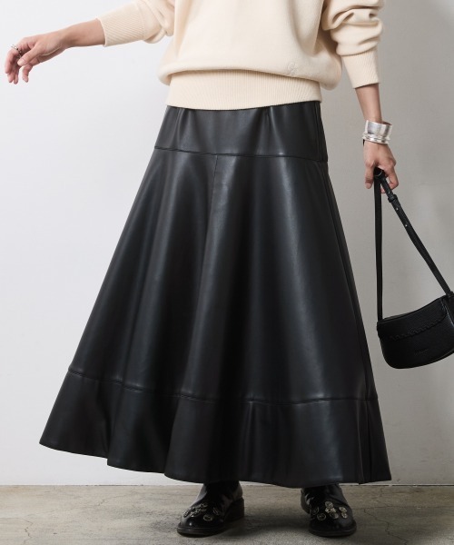 CHIC STYLE(シックスタイル)の「フェイクレザーフレアスカート<大きいサイズ有>シックスタイル(スカート・レディース・ブラック/ブラウン・3L/LL/L/M/5L/4L)」の19枚目の写真