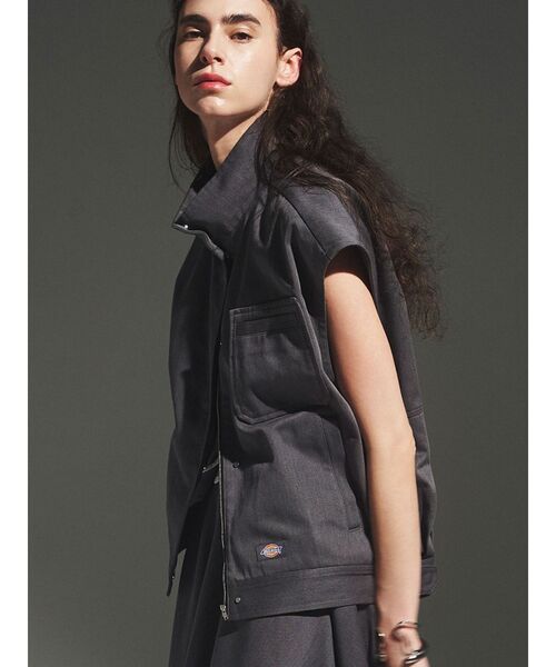 Dickies（ディッキーズ）の「【Dickies×ELENDEEK】スタントジップベスト（その他アウター・レディース・ブラック/グレー/ボルドー・FREE）」の2枚目の写真