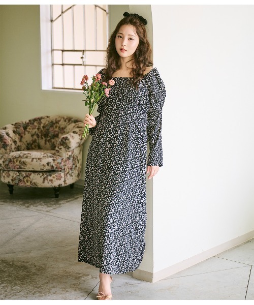 PEACH JOHN（ピーチジョン）の「バストギャザーフラワーワンピース（ワンピース・レディース・ブラウン/ブラック・ONE SIZE）」の3枚目の写真