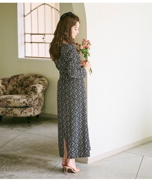 PEACH JOHN（ピーチジョン）の「バストギャザーフラワーワンピース（ワンピース・レディース・ブラウン/ブラック・ONE SIZE）」の5枚目の写真